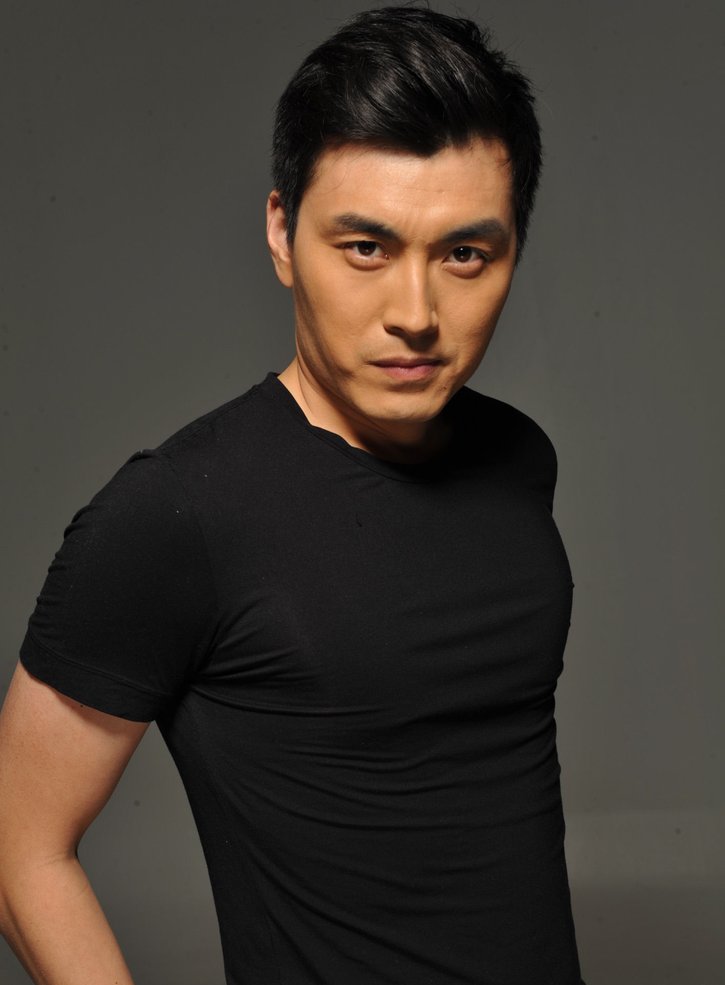 郝荣光,11月2日出生于山东省,中国内地影视男演员,毕业于中央戏剧学院