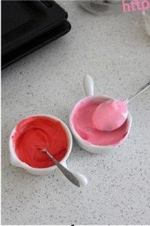 桃花手绘蛋糕卷