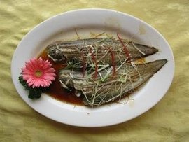 金钱草蒸塘角鱼