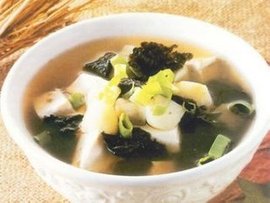 紫菜虾米瘦肉豆腐汤