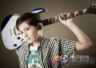 音乐大师课曹格学员有个像外国男孩的是_360