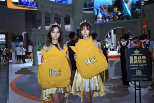 2018 CJ总结：未经炒作就爆红 有人现场出500块买的周边！