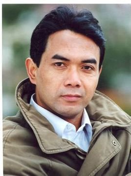 出演过《大峡谷的女人》,《一夜富贵》,《西安杀戮》,《隋唐英雄》