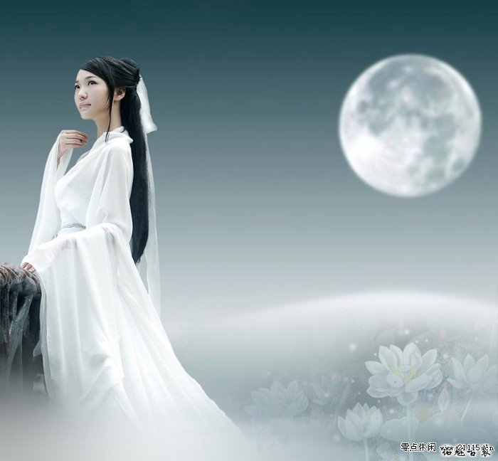 倾泠月,女,湖南湘潭人.